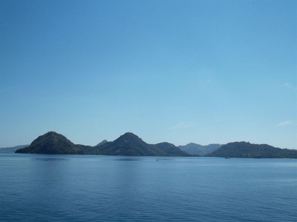 Luwansa Beach Resort Labuan Bajo Dış mekan fotoğraf