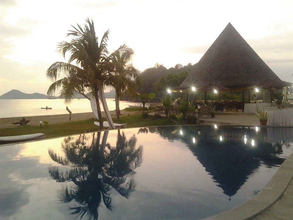Luwansa Beach Resort Labuan Bajo Dış mekan fotoğraf