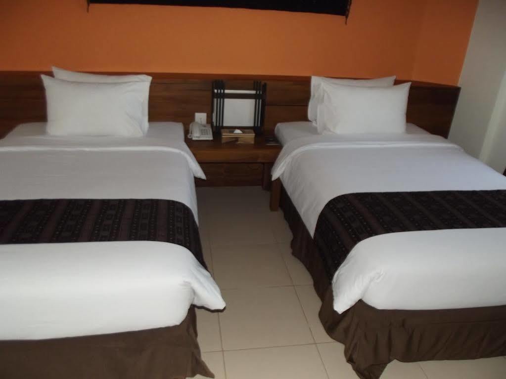 Luwansa Beach Resort Labuan Bajo Dış mekan fotoğraf