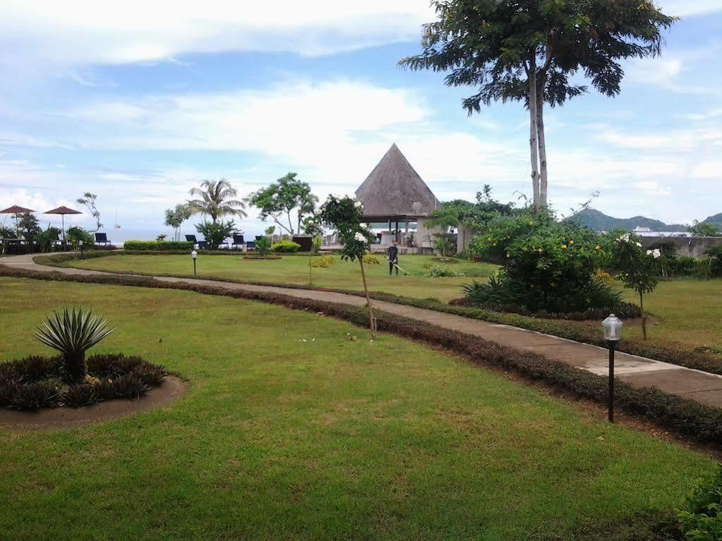 Luwansa Beach Resort Labuan Bajo Dış mekan fotoğraf